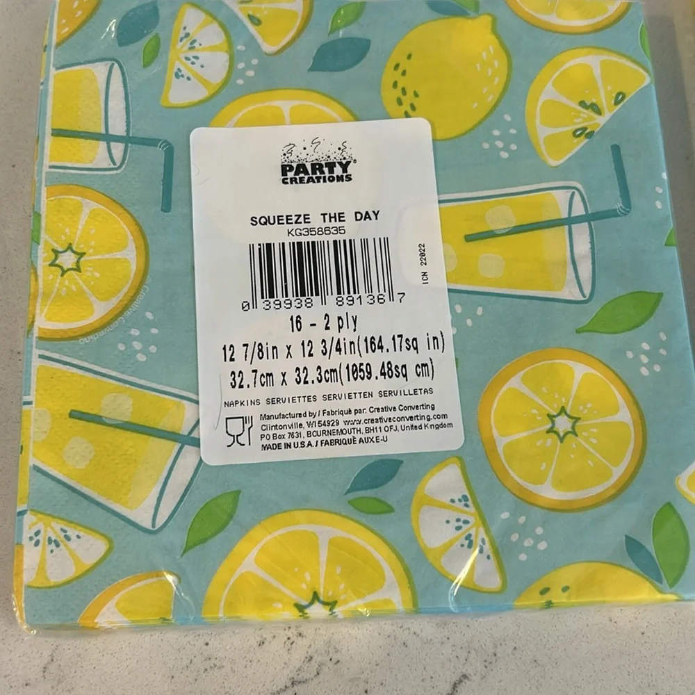 Vintage Lemonade / Lemons Napkins Set of 2 - 16 count